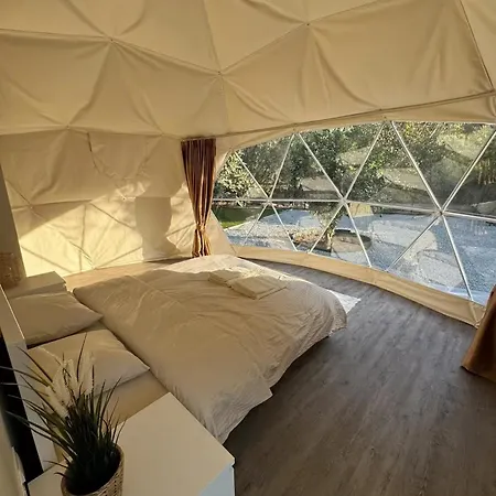 G Park Old Luxury tent